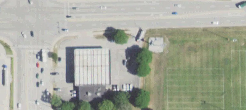 Devon Ave