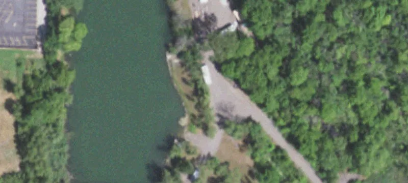114 Commercial Dr