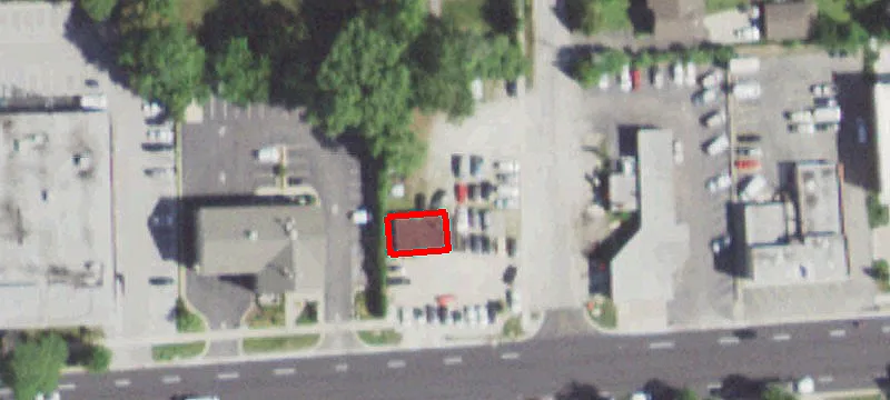 700 Ogden Ave