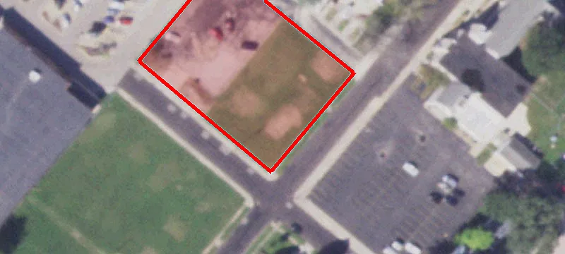 220 Reutter Ct