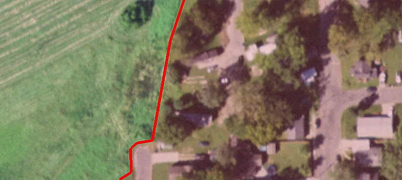 35 Lakeside Ave