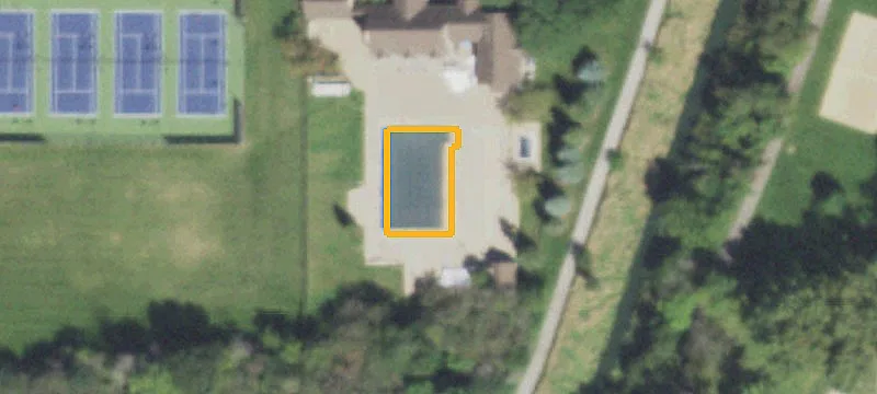 300 Oakhurst Dr