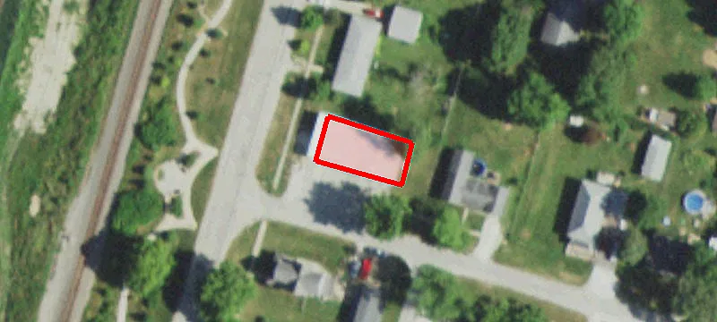 215 Main St
