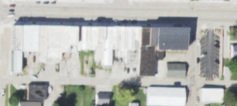 100 Ft St