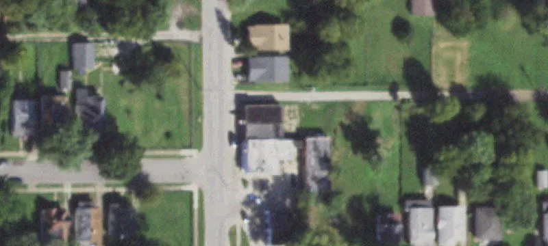 940 Van Dyke St