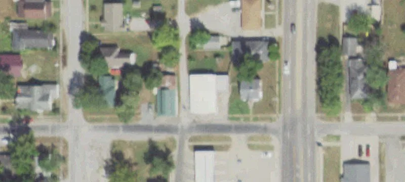 303 Poplar St