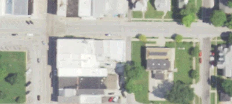 421 Main St