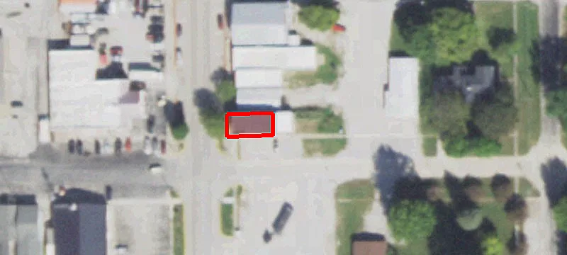 129 Main St
