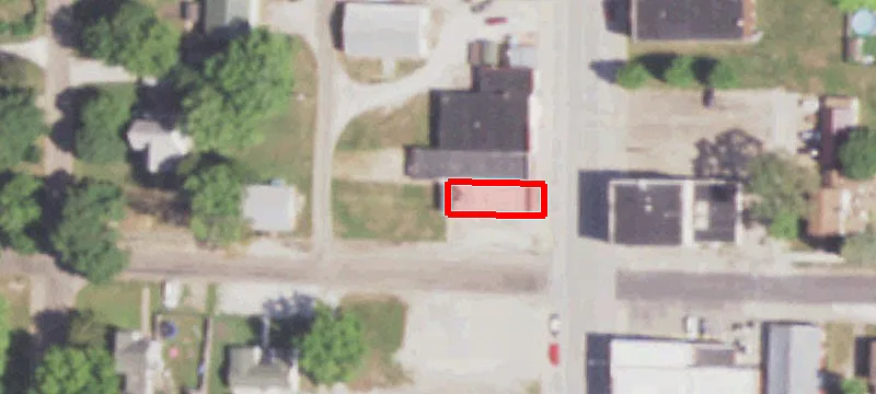 136 Main St