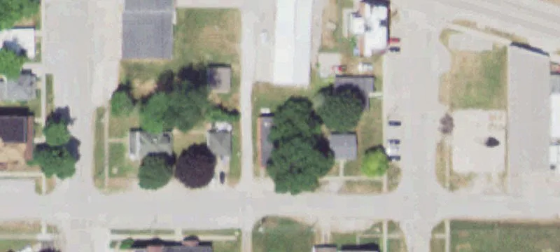 204 2nd St