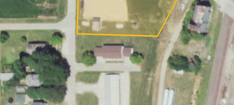 215 Main St