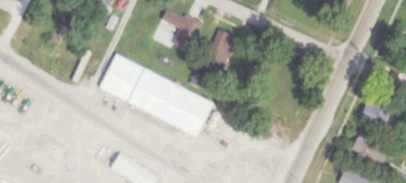 104 Railroad St