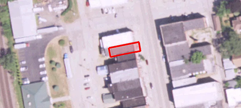 421 Main St