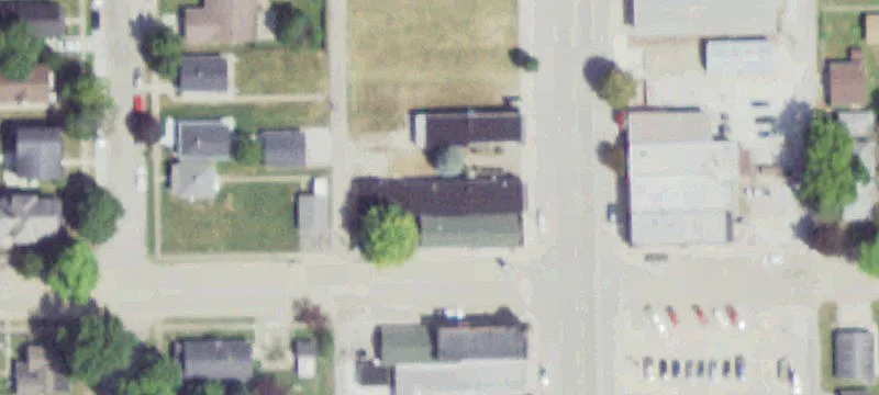 306 Main Ave