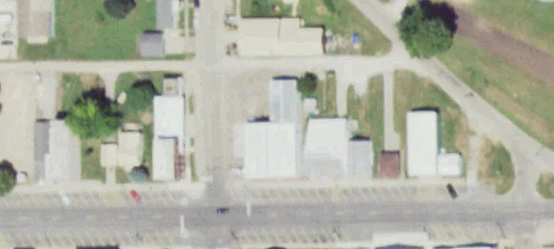 204 Maple Ave