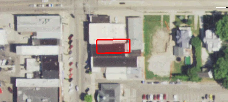 413 Main St