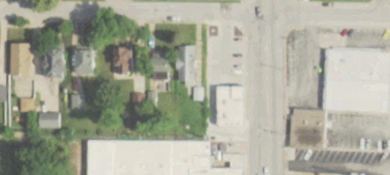 2330 Spg St