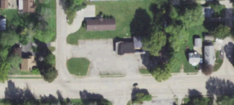 1998 Grand Ave