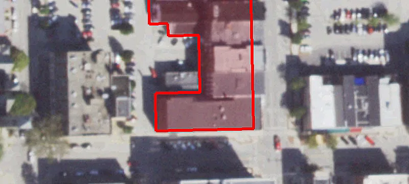 215 Main St