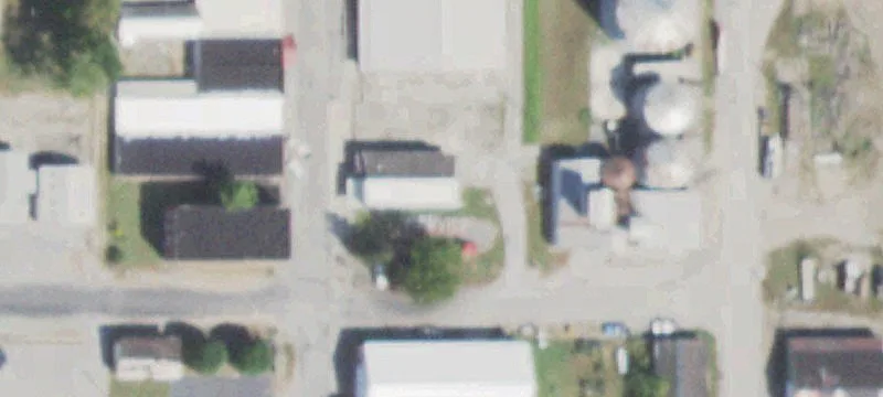 416 2nd St