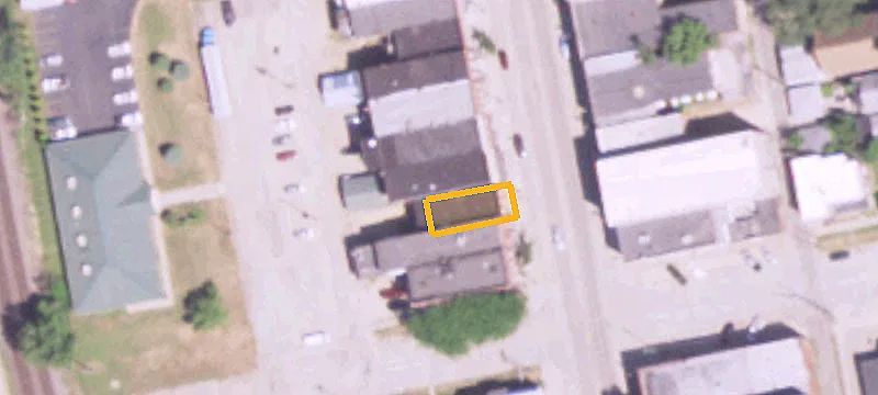 409 Main St