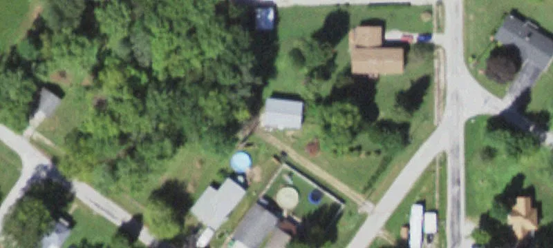 505 Barry St