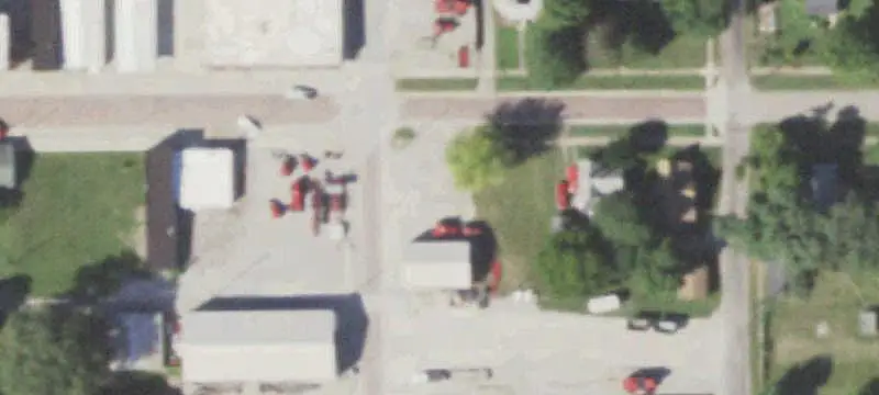 100 Main St