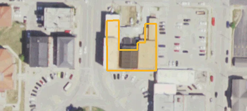 93 12th Public Sq