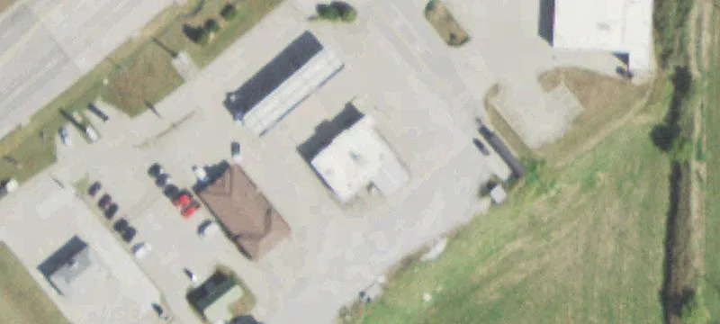 630 Commercial St