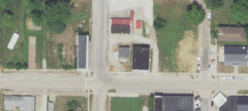 104 4th St