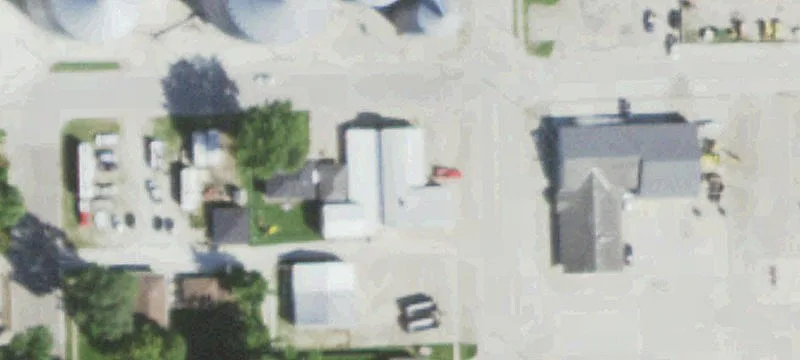 290 Kankakee Ave