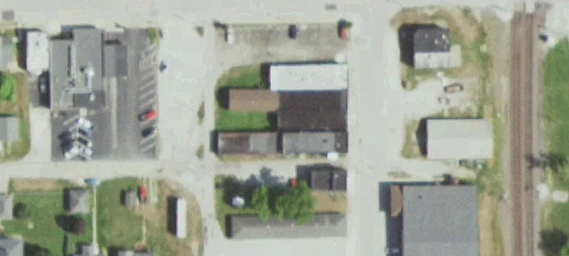 135 Chicago Ave