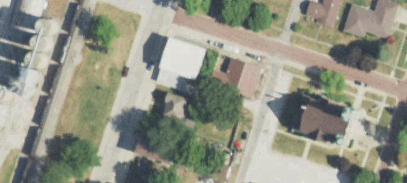 116 Railroad Ave