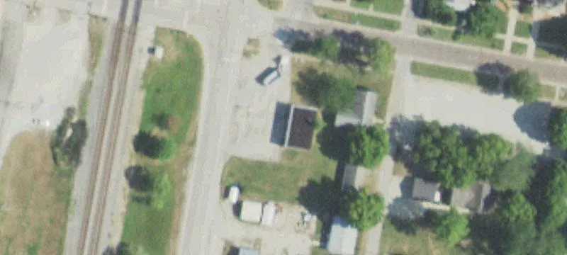 100 Oak St
