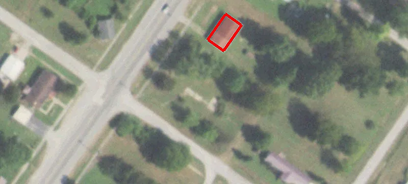 906 Main St