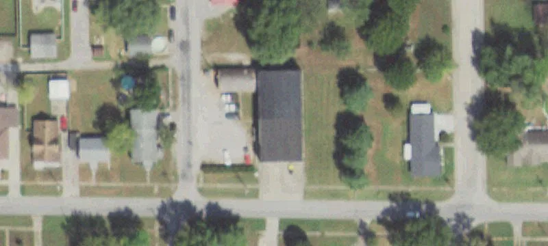 903 Saint Louis St
