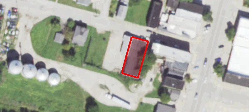 140 Young St