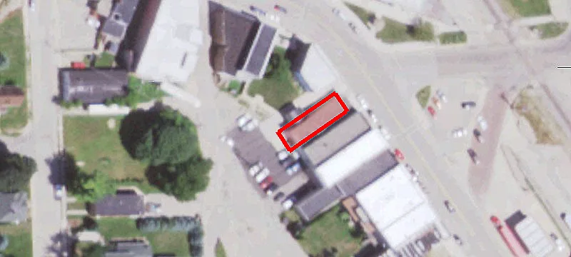 135 Main St