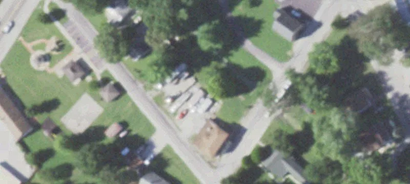 215 Duclos St
