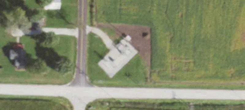 2602 2903rd Ln
