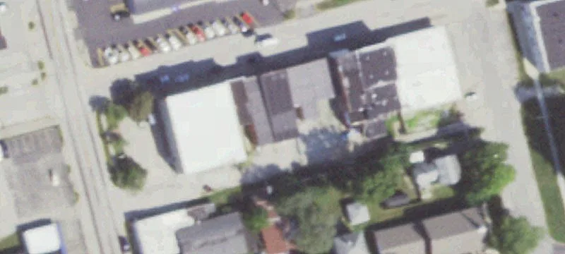 121 Bodman St