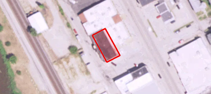 18 Adams St