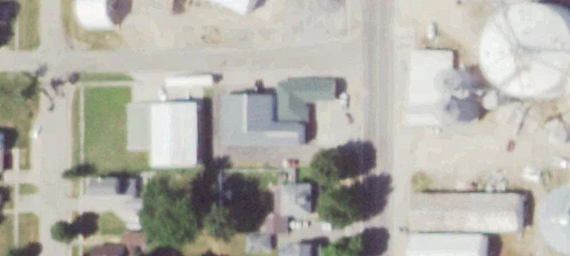 221 Main Ave