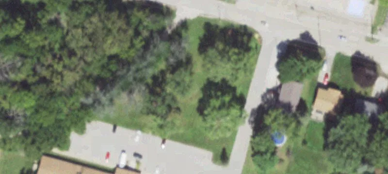 578 Commercial St
