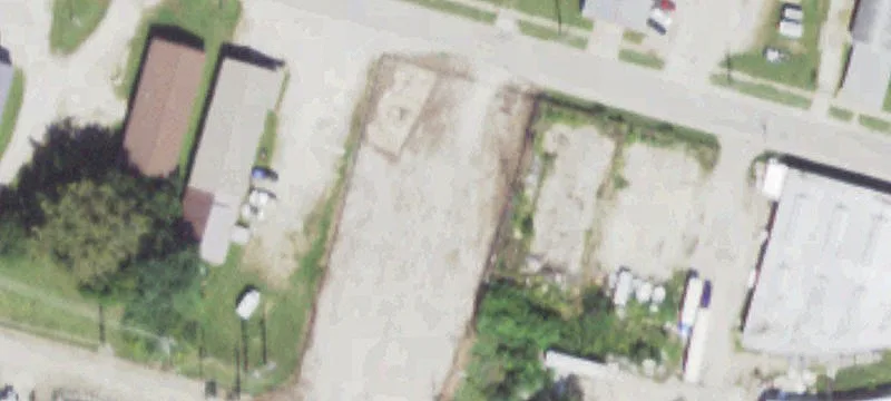 220 Commercial St