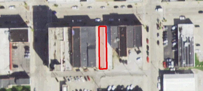 413 Main St