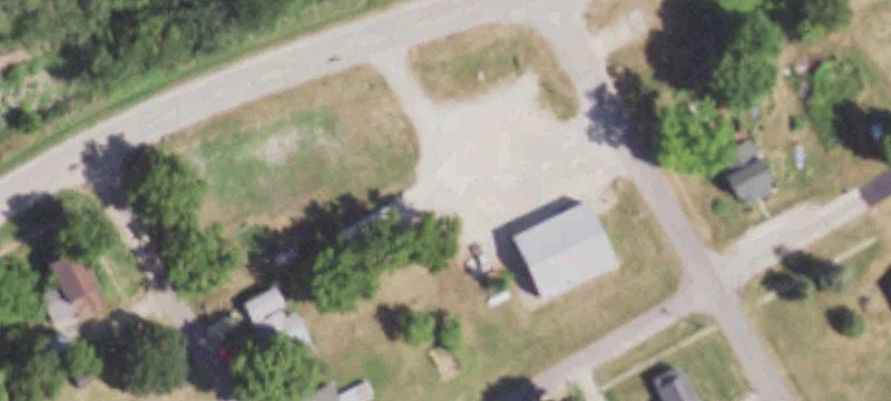 305 Main St