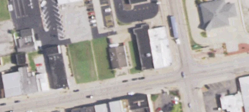119 Broadway St