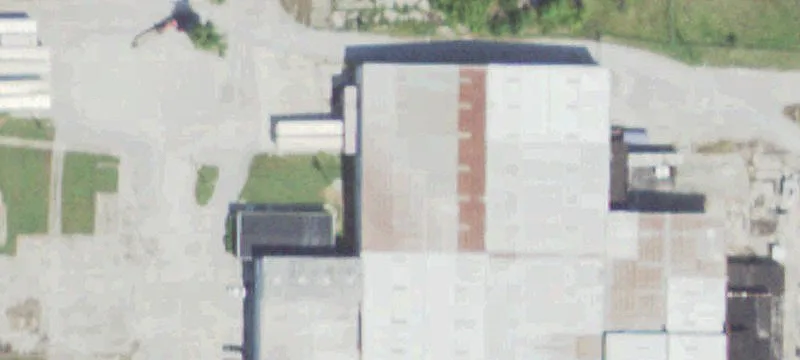 515 1st St