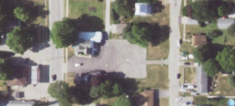 111 1st St